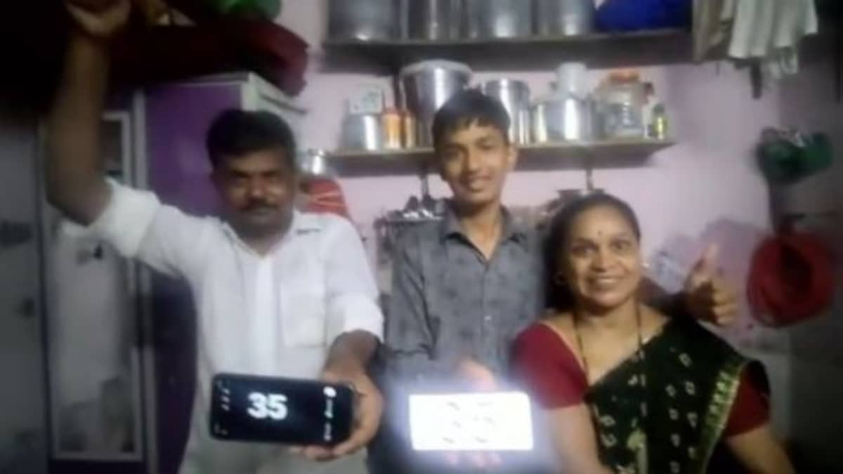 WATCH: Mumbai family celebrates son's 35% marks in Class 10 Board exams