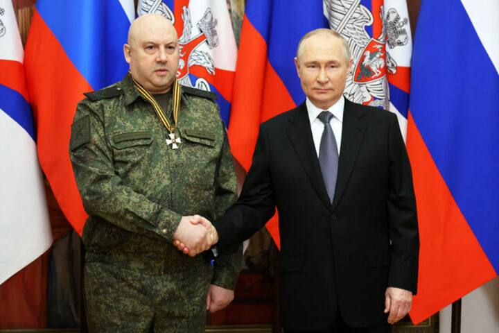 Russia arrests former top commander of its forces in Ukraine General Surovikin over Wagner coup attempt: Report