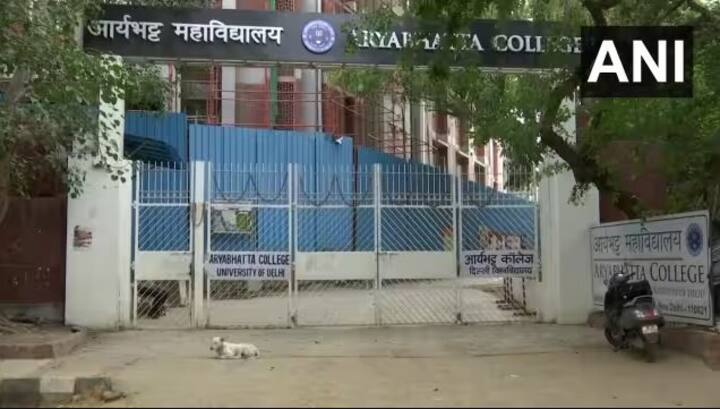 Student stabbed to death in Delhi University South Campus, two nabbed