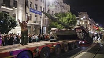 Why did Wagner chief abort his rebellion in Russia? What happens next?