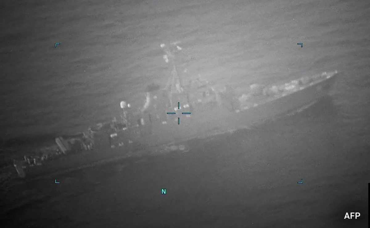 Iran's Revolutionary Guards seize commercial ship in Gulf: US Navy