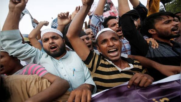 Myanmar officials arrive in Bangladesh for Rohingya repatriation talks