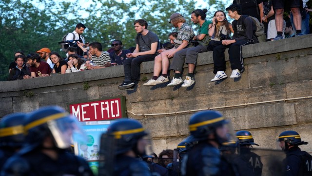 Au Revoir: How violent protests in France are driving away tourists Au Revoir: How violent protests in France are driving away tourists
