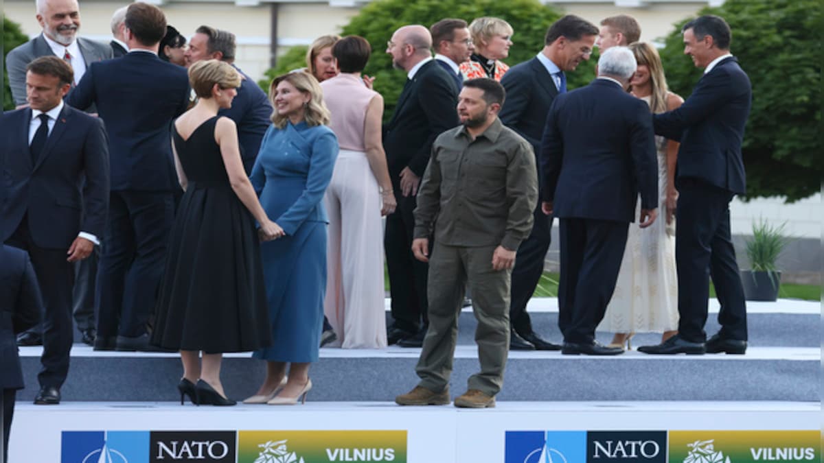 Memed: As NATO hangs Zelenskyy out to dry, netizens lampoon Ukraine prez