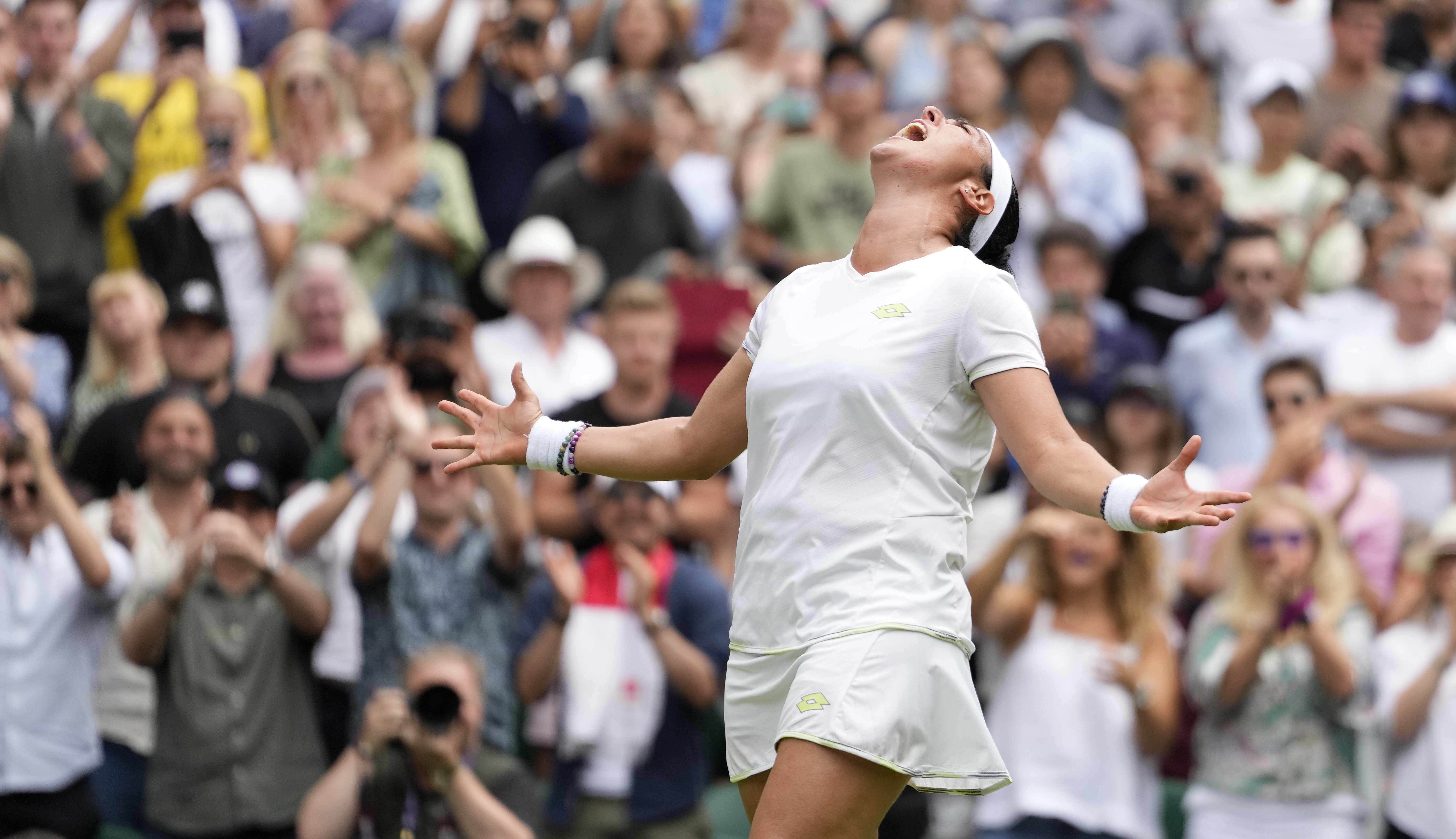 Wimbledon 2023: Ons Jabeur 'going full in' as she targets history Wimbledon 2023: Ons Jabeur 'going full in' as she targets history