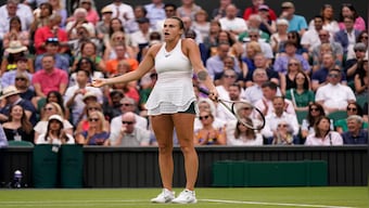Russian and Belarusian players banned from a women's tennis tournament in Prague