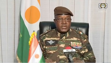 US Secretary of State Blinken offers ousted Niger leader 'unflagging' US support