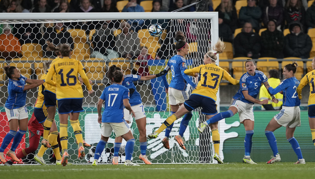 FIFA Women’s World Cup: Five-star Sweden thrash Italy to reach last 16 FIFA Women’s World Cup: Five-star Sweden thrash Italy to reach last 16