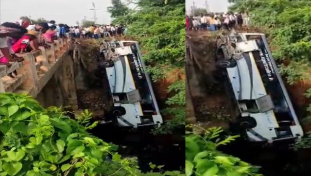 WATCH | Bus with wedding guests falls into canal in Andhra Pradesh, 7, including child, killed WATCH | Bus with wedding guests falls into canal in Andhra Pradesh, 7, including child, killed