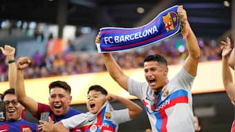 UEFA clears Barcelona's participation in Champions League, warns over investigation into referee payments