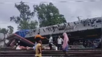 Bankura goods train crash: Railway association blames long work hours for loco pilot falling asleep