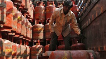 PM Modi’s flagship Ujjwala Yojana sees 23% growth in per capita consumption since 2017