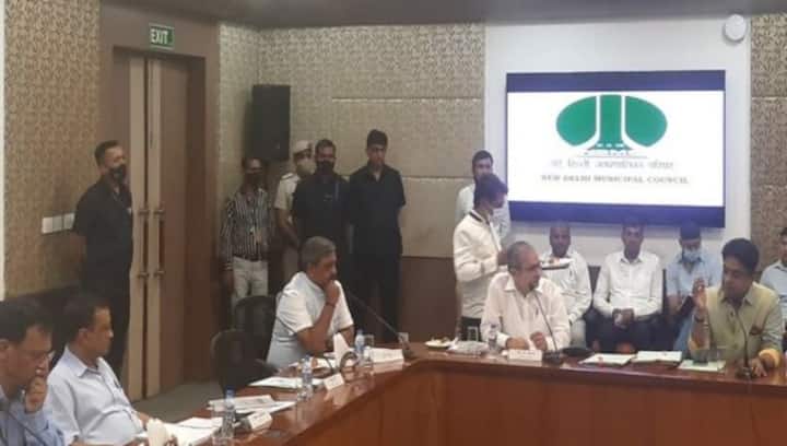 Delhi CM Kejriwal walked out of NDMC meeting when questioned about flood situation, says BJP’s Kuljeet Chahal