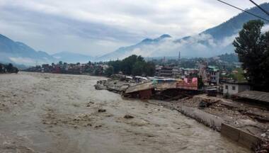 Cloudburst in Himachal Pradesh: Houses washed away, national highway blocked