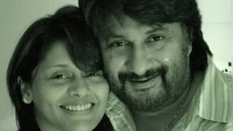 Vivek Agnihotri shares heartwarming video of wife Pallavi Joshi during the interviews of The Kashmir Files Unreported