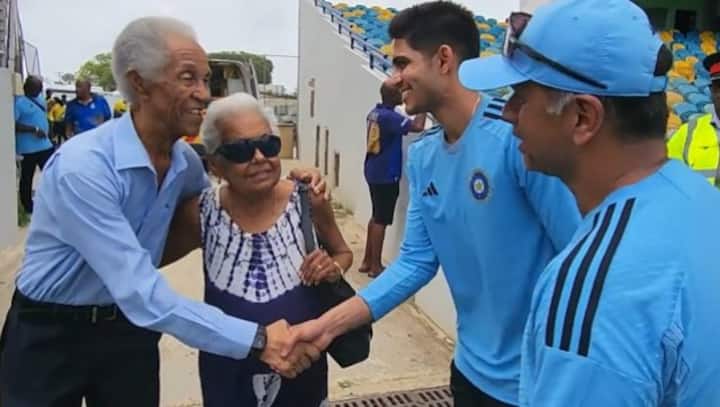 Watch: Team India meet Sir Garfield Sobers; Rahul Dravid introduces Shubman Gill as 'exciting young batsman' Watch: Team India meet Sir Garfield Sobers; Rahul Dravid introduces Shubman Gill as 'exciting young batsman'
