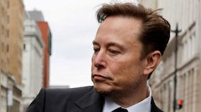 Elon Musk drops another bomb, will limit TweetDeck access only to Twitter Blue subscribers