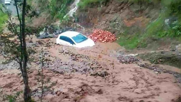 Himachal Pradesh: Cloudburst kills 1, injures 3 in Kullu