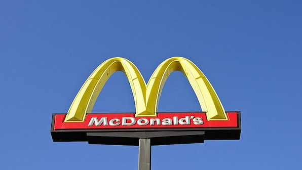 McDonald's circular creates buzz: Delhi branch suspends tomato use in response to steep price surge