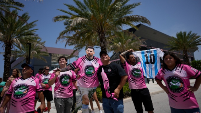 MLS: Lionel Messi makes it official with Inter Miami signing MLS: Lionel Messi makes it official with Inter Miami signing