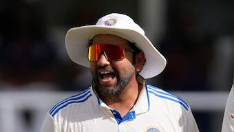 Watch: Rohit makes annoyed gesture towards Jadeja and Kishan from dressing room on Day 3 of 1st Test