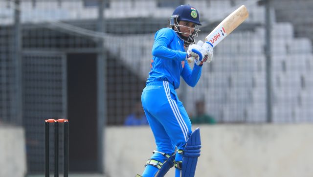 Smriti Mandhana defends Harmanpreet Kaur after criticism of umpires; Nigar Sultana slams India captain's 'manners' Smriti Mandhana defends Harmanpreet Kaur after criticism of umpires; Nigar Sultana slams India captain's 'manners'