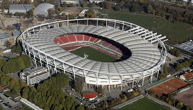 How technology and social media have changed the nature of sports How technology and social media have changed the nature of sports