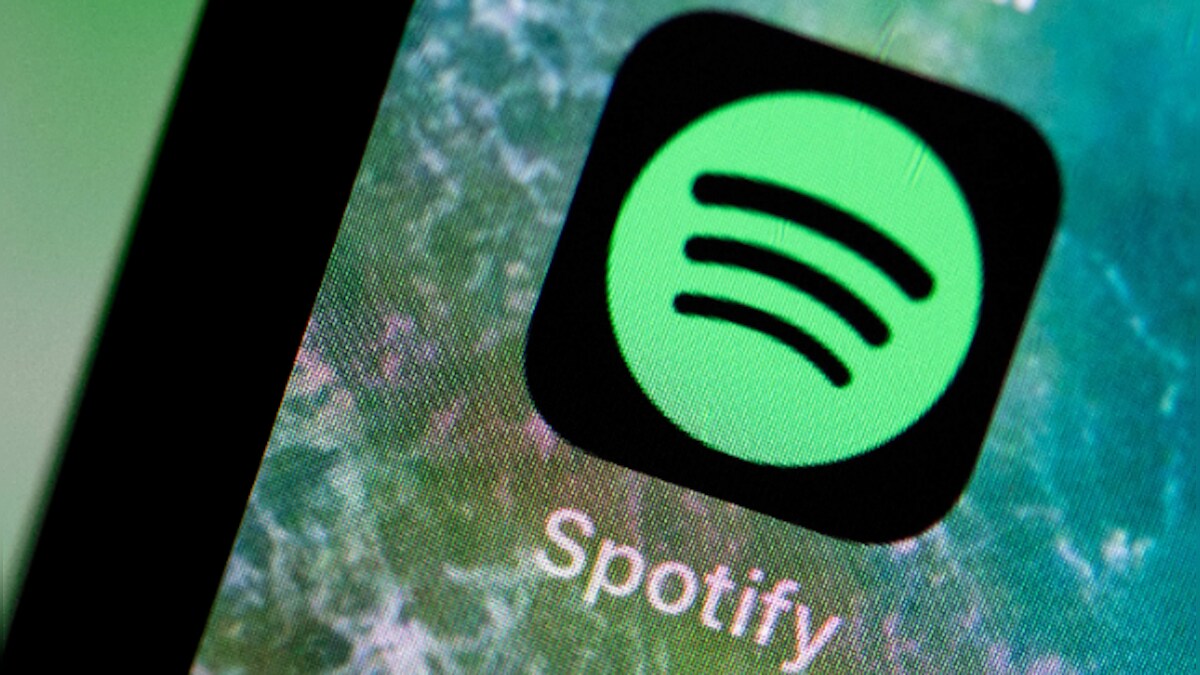 Streaming Wars: Spotify to take on YouTube, plans streaming music videos in app