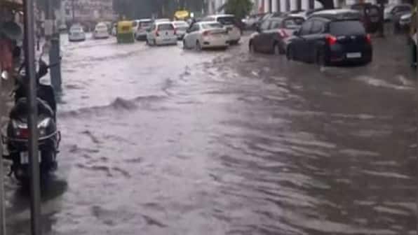 Flood warning in Delhi after Haryana discharges over 1 lakh cusecs of water into Yamuna