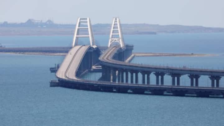 Russia says it destroyed three Ukrainian naval drones that attempted to attack Crimea bridge