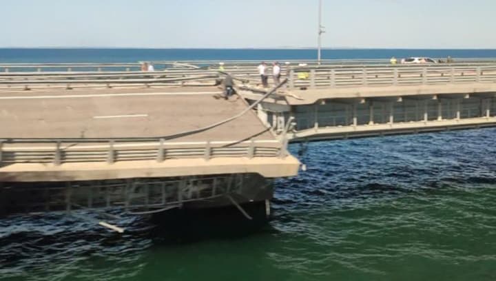 Russian Transport Ministry claims strikes on Kerch Bridge has left rail bridge unharmed
