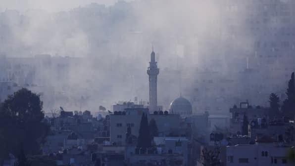 Israeli forces launch overnight strike in West Bank, Palestinian strike kills 3