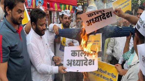 SC to hear plea filed by AAP against Centre's Ordinance on control of services