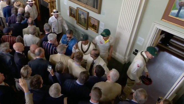 Watch: Usman Khawaja involved in heated conversation with MCC member at Lord's on Day 5 of 2nd Ashes Test Watch: Usman Khawaja involved in heated conversation with MCC member at Lord's on Day 5 of 2nd Ashes Test