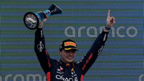 Formula 1: Max Verstappen beats Lando Norris to clinch victory at British Grand Prix