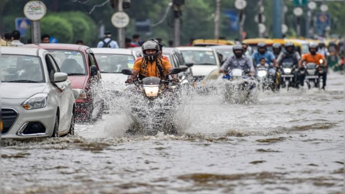 As flood situation in Delhi improves, more roads now open to traffic; few curbs still in place