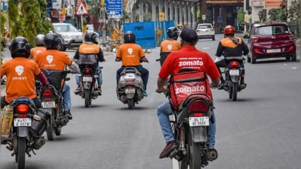 'Real heros of India': Influencer sets up 'relax station' for delivery agents, lauded for efforts