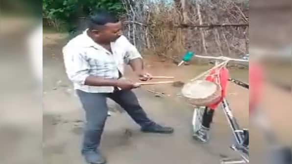 WATCH- Law of Rule: Madhya Pradesh sarpanch decrees 5 slaps with slipper, Rs 500 fine if cattle found astray