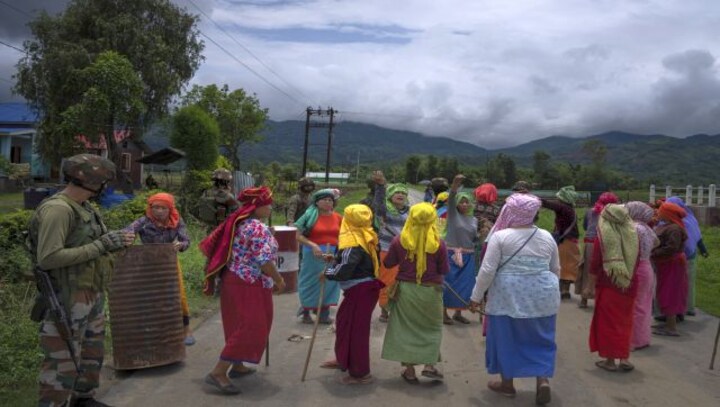 Over 200 Meiteis who fled Manipur return home from Myanmar; CM Biren Singh lauds Army