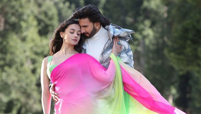 'Rocky Aur Rani Kii Prem Kahaani' Box-Office: Karan Johar's film collects Rs 11.10 crore on opening day 'Rocky Aur Rani Kii Prem Kahaani' Box-Office: Karan Johar's film collects Rs 11.10 crore on opening day