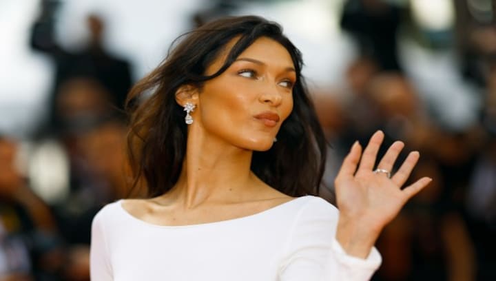 No, Dior didn't replace Bella Hadid with an Israeli model over her comments  on the Israel-Hamas war