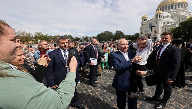 The People's Man? Why Russian president Vladimir Putin is wooing the crowds The People's Man? Why Russian president Vladimir Putin is wooing the crowds