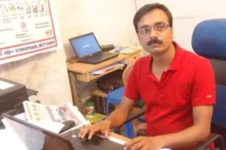 Who was Vimal Kumar, the Bihar journalist shot dead at his house?