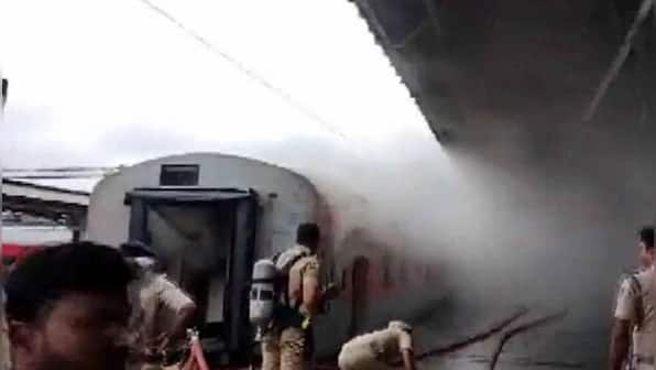 Fire breaks out in two coaches of Udyan Express, no casualties