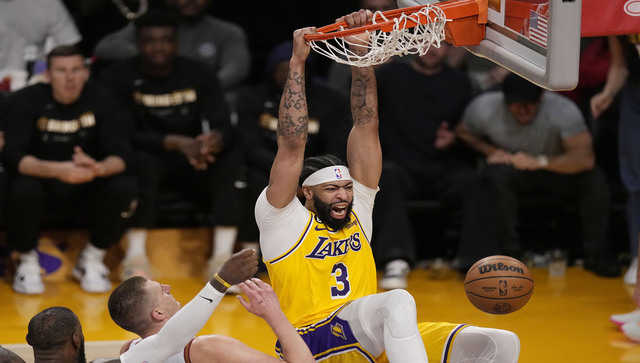 Anthony Davis to extend contract with LA Lakers in $186 million deal: Report Anthony Davis to extend contract with LA Lakers in $186 million deal: Report