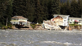Alaska glacier dam outburst: How risky are floods caused by bursting of snow and ice dams?