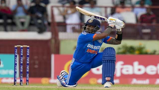 Suryakumar Yadav needs to find out how to rotate strike in middle overs: Sanjay Bangar Suryakumar Yadav needs to find out how to rotate strike in middle overs: Sanjay Bangar