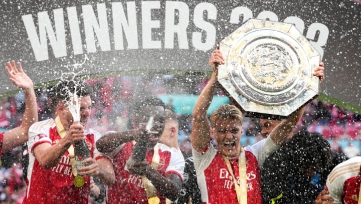 Community Shield: Arsenal beat Manchester City on penalties after stoppage time equaliser