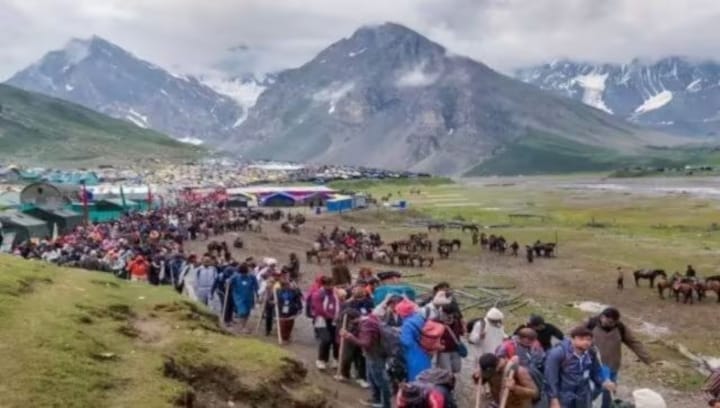 Amarnath Yatra suspended as Jammu-Srinagar highway blocked due to landslide in Ramban