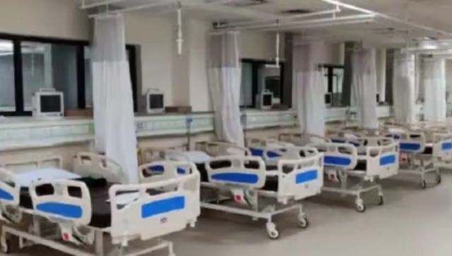 Delhi: 24 children of MCD school hospitalised after gas leak in Naraina area Delhi: 24 children of MCD school hospitalised after gas leak in Naraina area